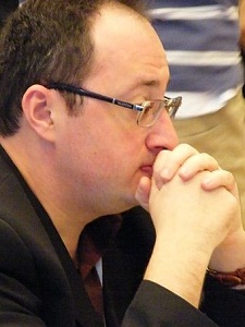 Boris Gelfand 
Foto: Frank Hoppe (Wikipedia)